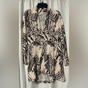 Rose & Olive Black and Cream Abstract Blouse